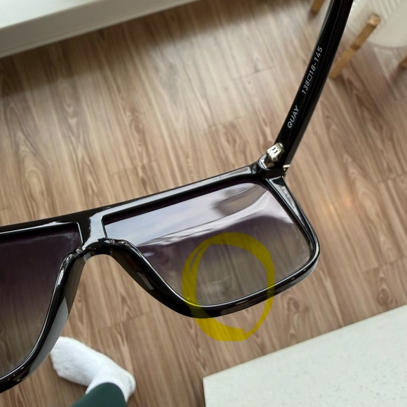 QUAY “Nightfall” Polarized Shield Sunglasses - Picture 8 of 11